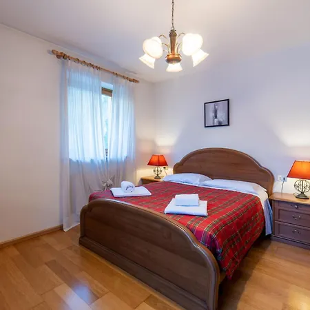 7 Min Dal Centro, Per Sciare E Park Apartment Piaia